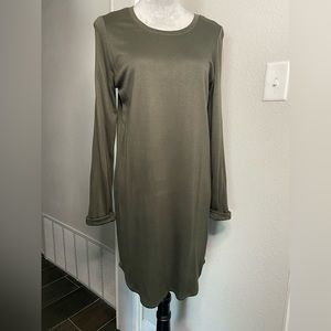 FOREVER 21 long sleeve short dress